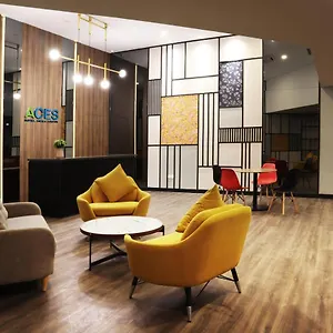 Hotel Aces