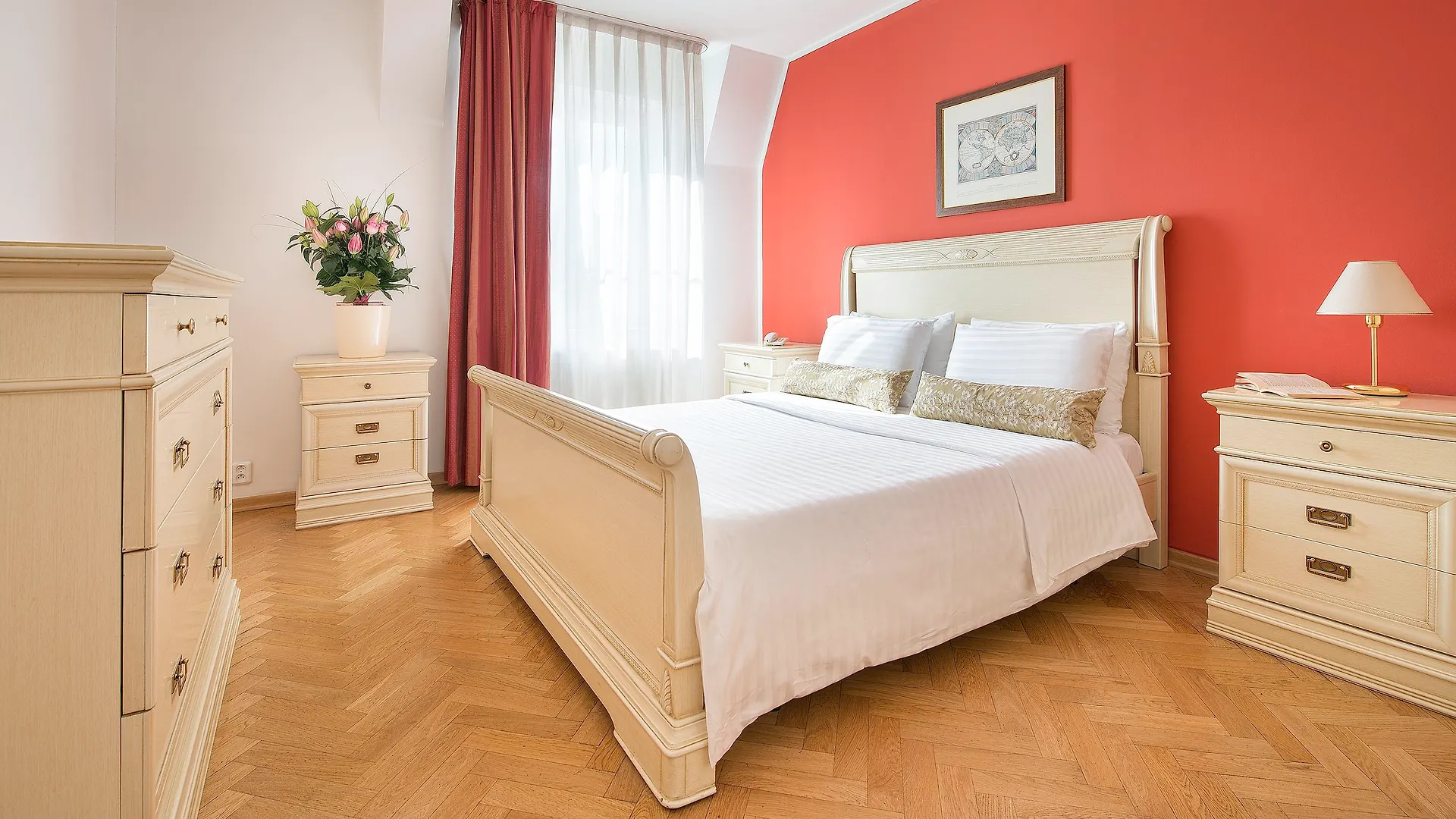 Hotel Suite Home Прага
