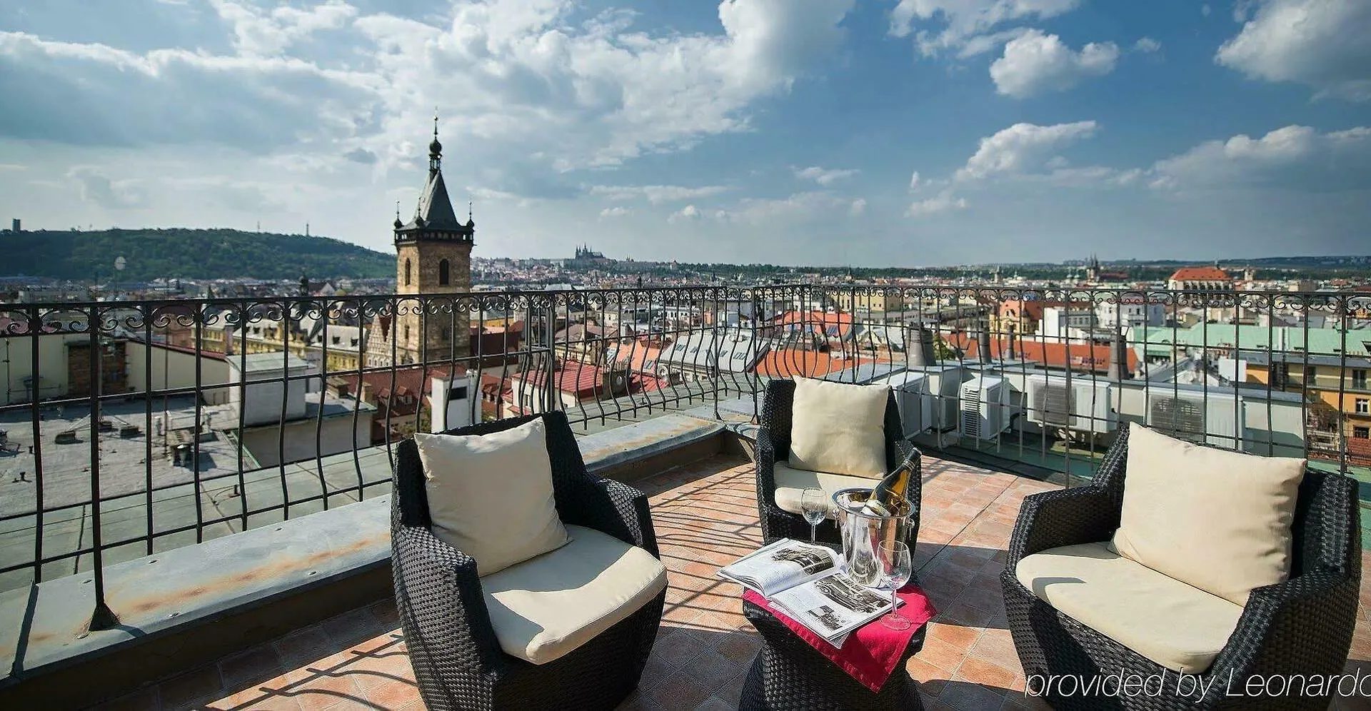 Hotel Suite Home Prague 4*,